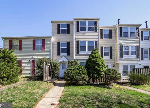 Property at 522 Palmtree Dr, Gaithersburg, MD 20878, 3 beds, 2.5 baths