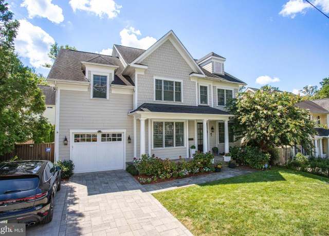Property at 4548 Windsor Ln, Bethesda, MD 20814, 6 beds, 4.5 baths