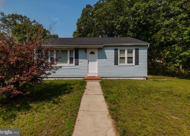 Property at 7 Flag St, Pemberton, NJ 08068, 3 beds, 1 bath