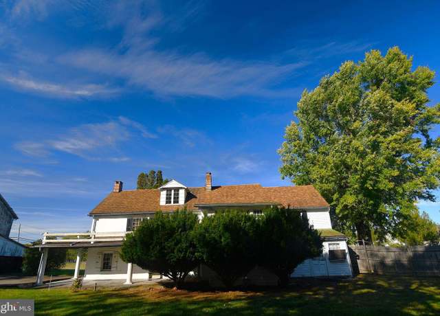 Property at 2761 York Rd, Jamison, PA 18929, 6 beds, 2.5 baths