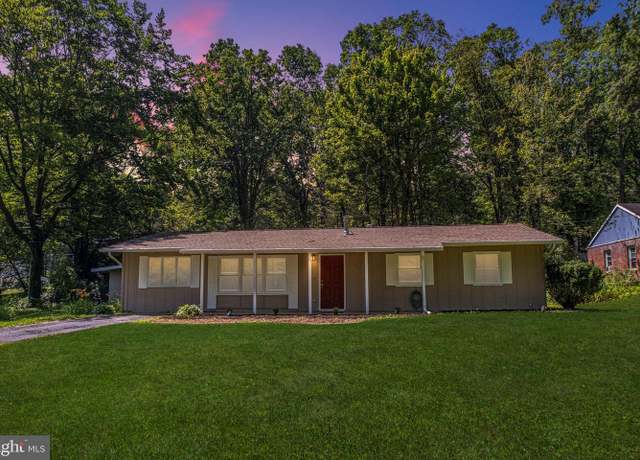 Property at 1952 Highland Dr, State College, PA 16803, 4 beds, 1.5 baths