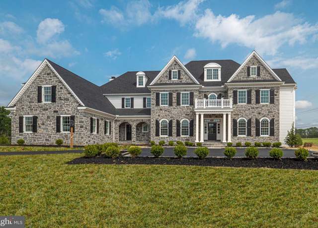 Property at 1337 Carolannes Way Unit B6, West Chester, PA 19382, 6 beds, 6 baths