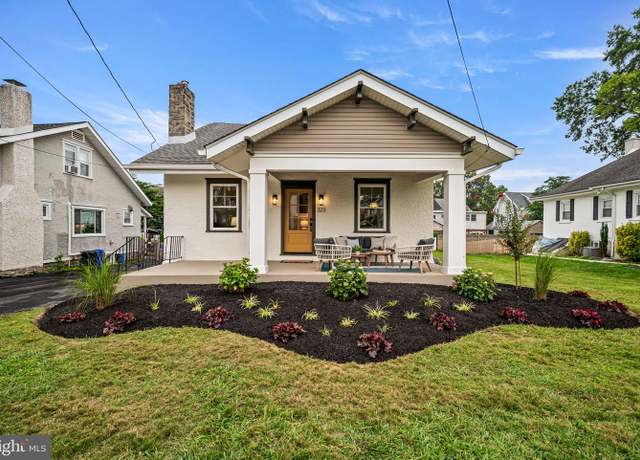 Property at 323 Sagamore Rd, Havertown, PA 19083, 3 beds, 2.5 baths