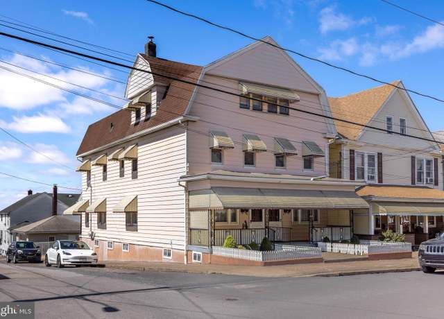 Property at 662 N Vine St, Hazleton, PA 18201