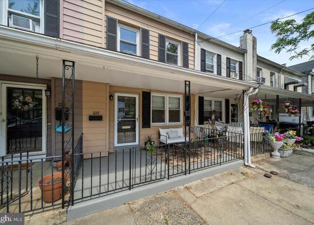 Property at 222 W 7th Ave, Conshohocken, PA 19428, 4 beds, 1.5 baths