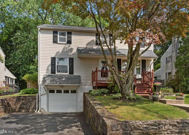 Property at 364 Lancaster Ave, Hatboro, PA 19040, 4 beds, 1.5 baths