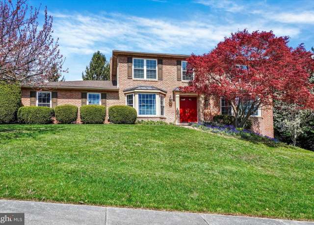 Property at 3740 Compton Ln, York, PA 17402, 4 beds, 3.5 baths