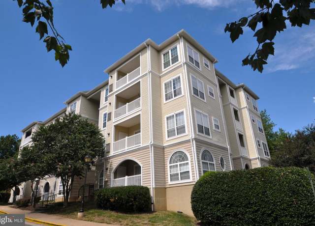 Property at 4561 Strutfield Ln #3115, Alexandria, VA 22311, 2 beds, 1 bath
