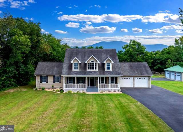 Property at 413 Aylor Grubbs Ave, Stanley, VA 22851, 5 beds, 2.5 baths
