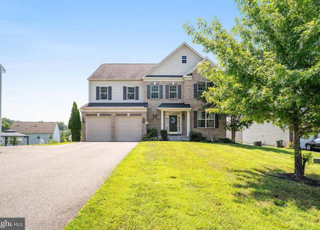 Property at 15844 Eagle Feather Dr, Woodbridge, VA 22191, 4 beds, 2.5 baths