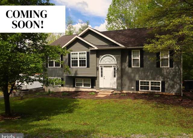 Property at 21 Presley Ln, Kearneysville, WV 25430, 3 beds, 2.5 baths