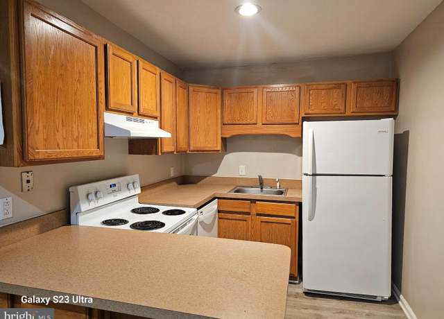 Property at 74 Par Haven Dr Unit H31, Dover, DE 19904, 2 beds, 1.5 baths