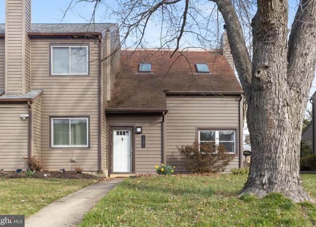 Property at 137 E Green Valley Cir, Newark, DE 19711, 1 bed, 1.5 baths