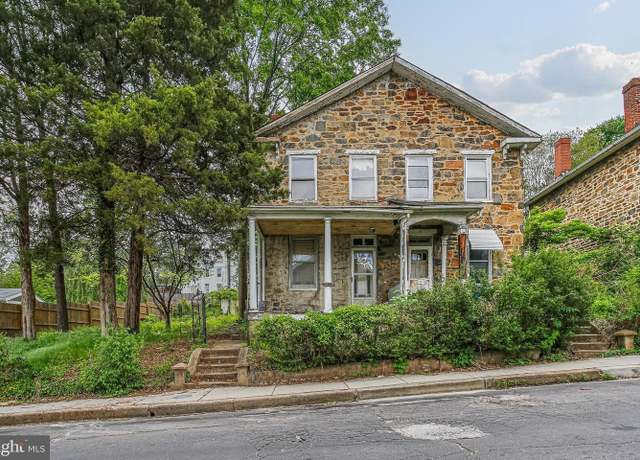 Property at 3655 Ash St, Baltimore, MD 21211, 2 beds, 1 bath