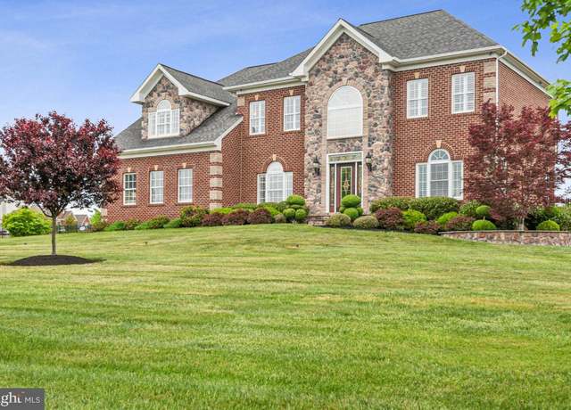 Property at 13106 Hunters Ridge Ln, Bowie, MD 20721, 4 beds, 4 baths