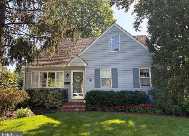 Property at 503 Emma St, Mount Holly, NJ 08060, 3 beds, 2 baths