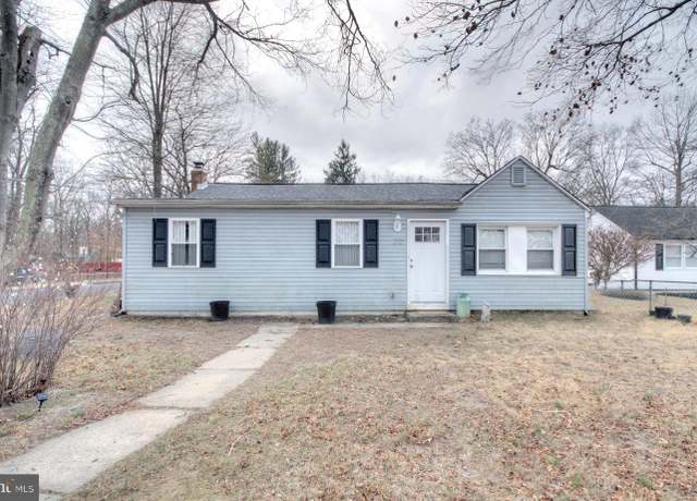 Property at 2121 Lakeside Dr, Williamstown, NJ 08094, 3 beds, 2 baths
