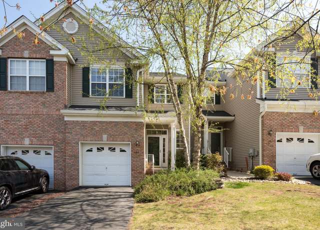 Property at 33 Jackson Ave, Princeton, NJ 08540, 2 beds, 2.5 baths