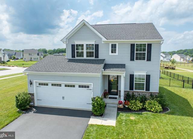 Property at 102 Dague Farm Dr, Coatesville, PA 19320, 3 beds, 2.5 baths