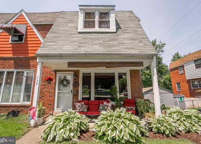 Property at 734 E 25th St, Chester, PA 19013, 3 beds, 1.5 baths