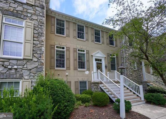 Property at 4 Lower Grn, Lancaster, PA 17602, 2 beds, 2.5 baths