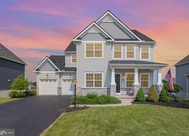 Property at 435 Hollyhock Dr, Manchester, PA 17345, 4 beds, 2.5 baths