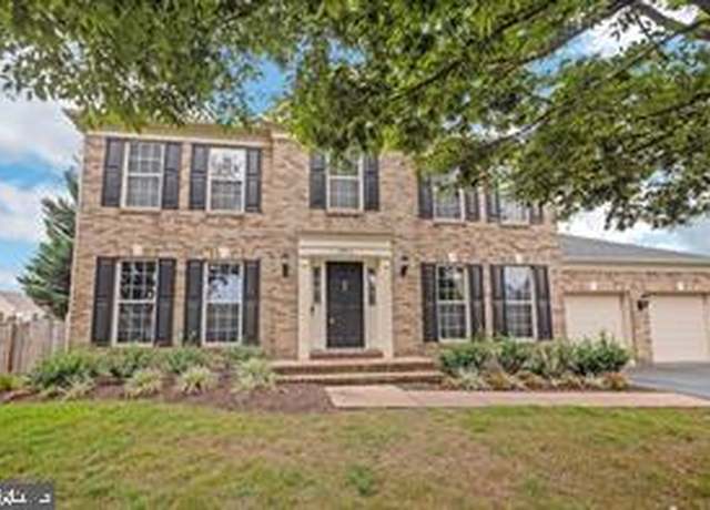 Property at 19914 Alexandras Grove Dr, Ashburn, VA 20147, 4 beds, 2.5 baths