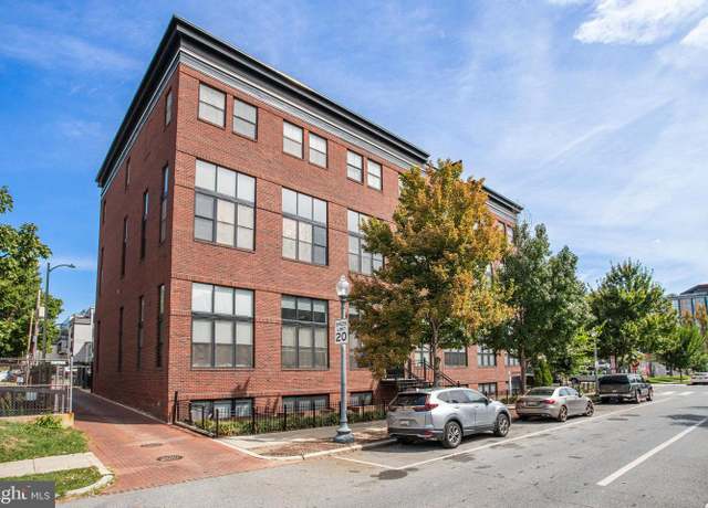 Property at 1111 W St NW #6, Washington, DC 20009, 2 beds, 2.5 baths