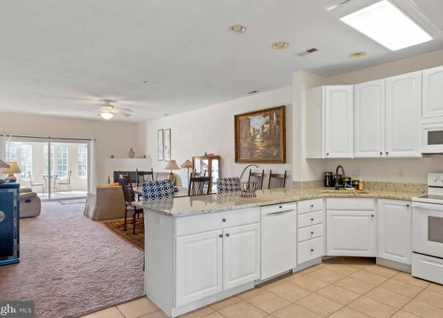 Property at 34383 Summerlyn Dr #109, Lewes, DE 19958, 3 beds, 2 baths