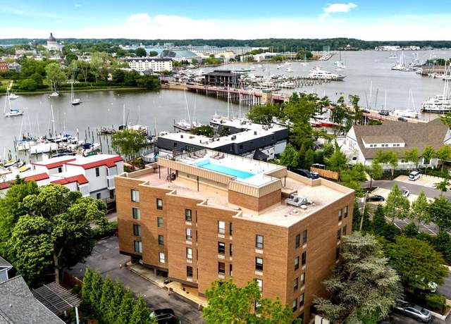 Property at 316 Burnside St #304, Annapolis, MD 21403, 1 bed, 1 bath