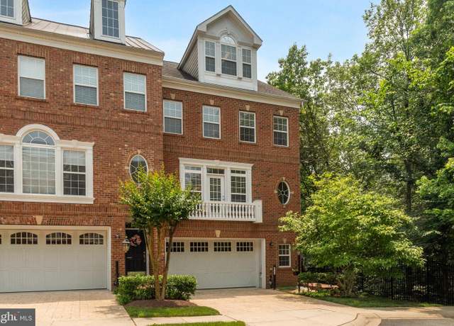 Property at 2735 Cabernet Ln, Annapolis, MD 21401, 3 beds, 3.5 baths