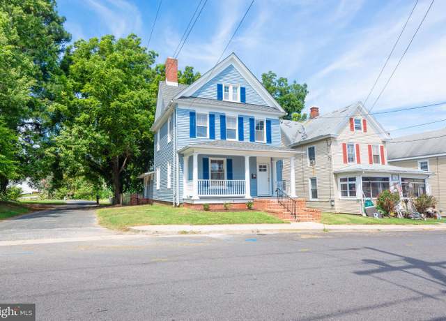 Property at 705 Peachblossom Ave, Cambridge, MD 21613, 4 beds, 2.5 baths