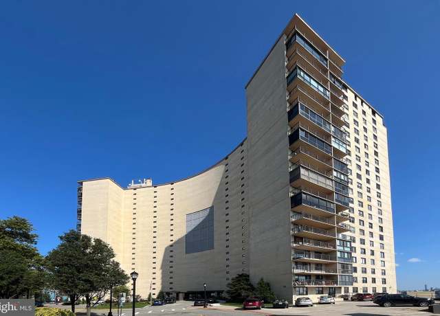 Property at 380 Mountain Rd #302, Union City, NJ 07087, 1 bed, 1 bath