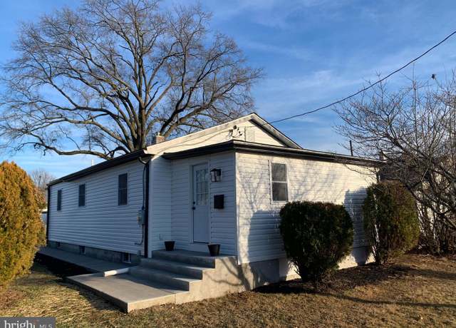 Property at 901 Emily Ave, Croydon, PA 19021, 3 beds, 2 baths