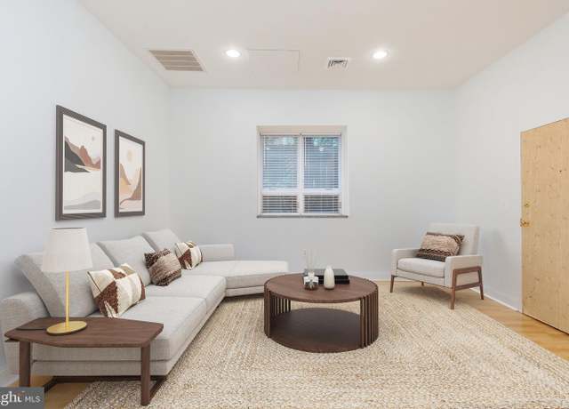 Property at 415 S 19th St Unit 1F, Philadelphia, PA 19146, 1 bed, 1 bath