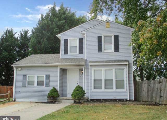 Property at 216 W Skeet Cir W, Bear, DE 19701, 2 beds, 2.5 baths