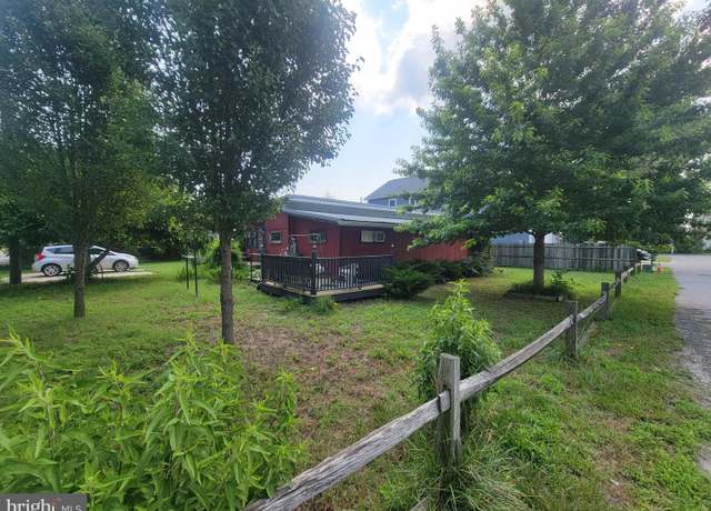 Property at 28295 Cannon St, Millsboro, DE 19966, 3 beds, 2 baths