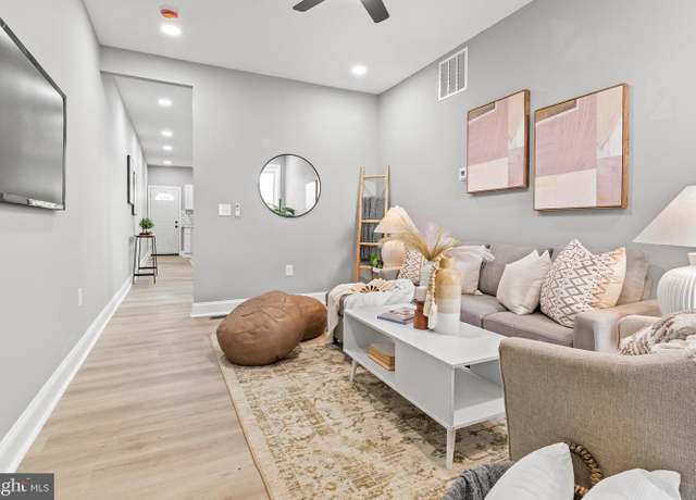 Property at 1223 W Ostend St, Baltimore, MD 21230, 4 beds, 3 baths