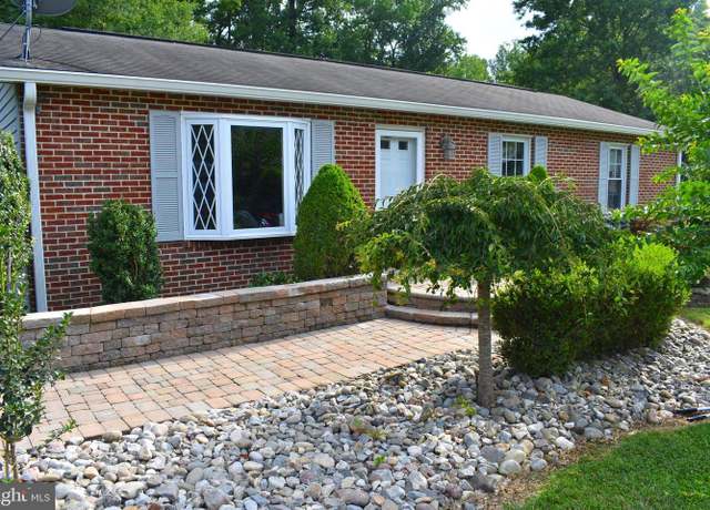Property at 12288 Wendy Ln, Waldorf, MD 20601, 3 beds, 1 bath