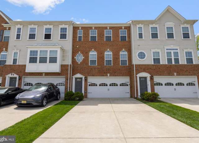 Property at 89 Isabelle Ct, Marlton, NJ 08053, 3 beds, 3 baths
