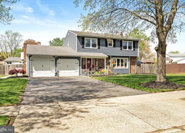 Property at 3 David Dr, Ewing, NJ 08638, 4 beds, 2.5 baths