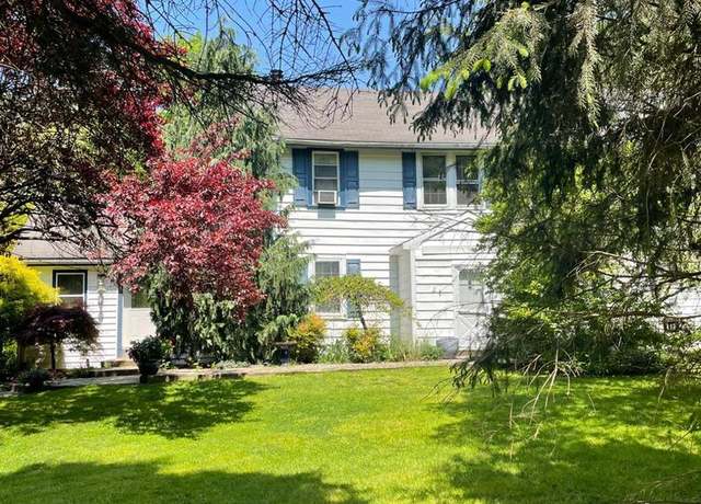 Property at 181 Disbrow Hill Rd, Monroe Township, NJ 08831, 3 beds, 2 baths