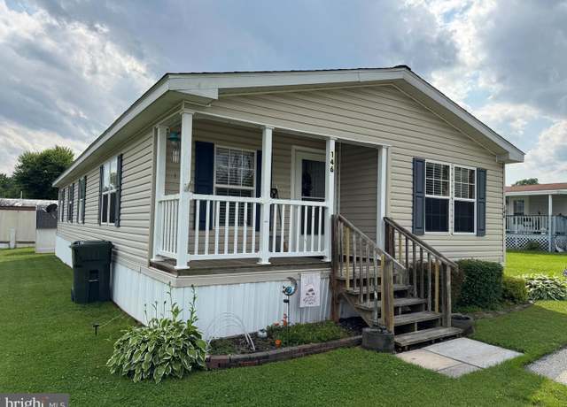 Property at 146 Adam Dr, New Oxford, PA 17350, 3 beds, 2 baths
