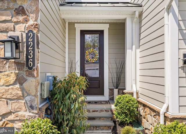 Property at 2236 Poe Ln, West Chester, PA 19380, 3 beds, 3.5 baths