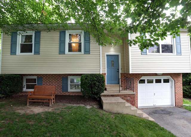 Property at 3824 Hillcrest Dr, Columbia, PA 17512, 3 beds, 1.5 baths