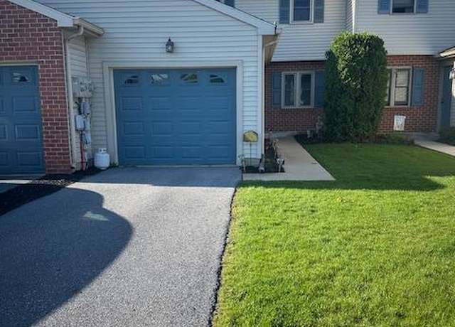 Property at 2146 Walnut St, Lebanon, PA 17042, 2 beds, 1.5 baths