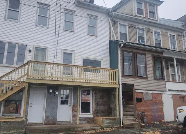 Property at 604-606 W Mulberry St, Shamokin, PA 17872, 6 beds, 2 baths