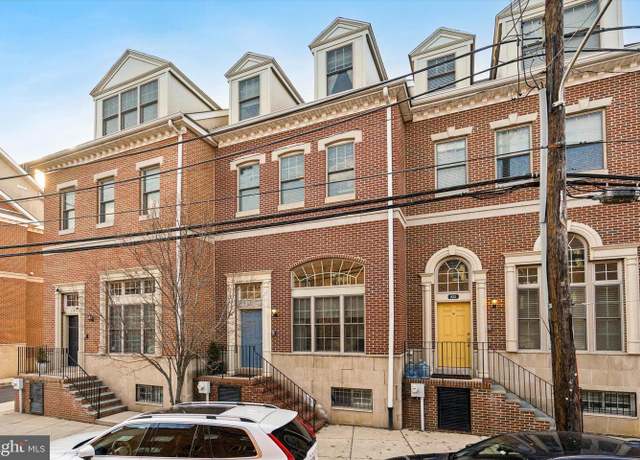 Property at 834 S Swanson St, Philadelphia, PA 19147, 3 beds, 3.5 baths