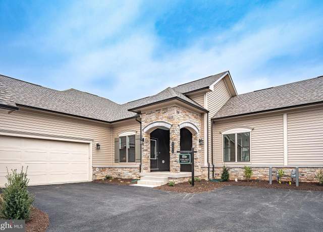 Property at 43078 Greeley Sq, Ashburn, VA 20148, 4 beds, 3 baths