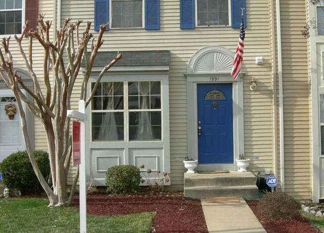 Property at 1991 Winslow Ct, Woodbridge, VA 22191, 4 beds, 3 baths